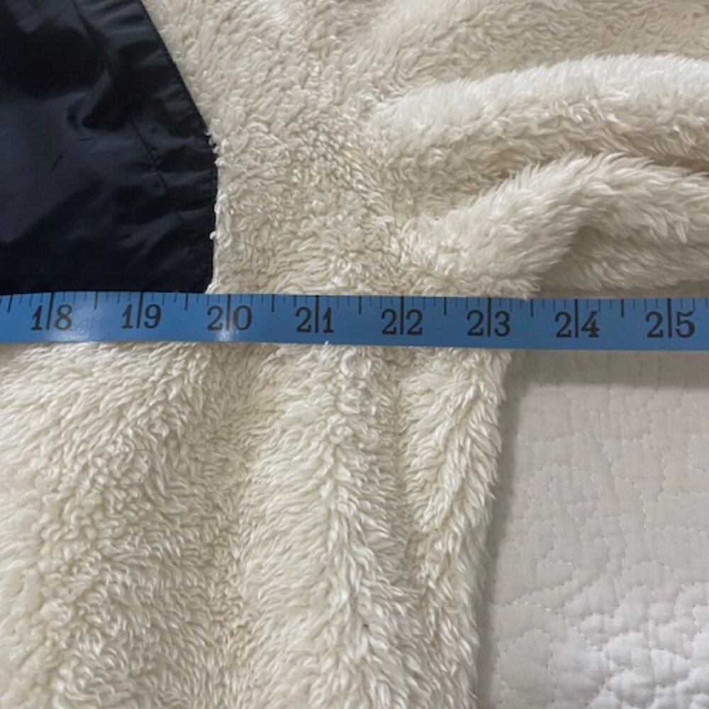 UGG Niko Sherpa Crewneck Pullover, Size Large - Picture 8 of 11